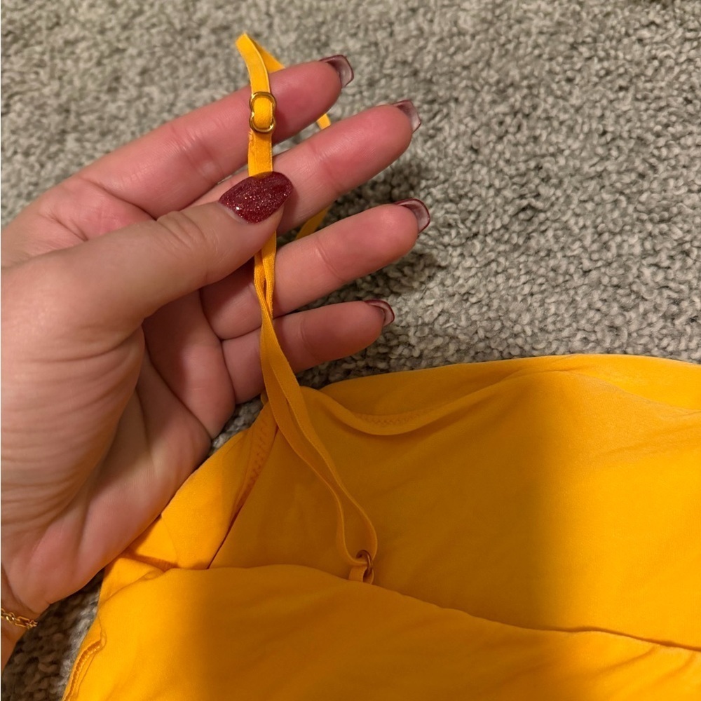 Aerie smoothie Women's Orange Spaghetti Strap crop top - Picture 3 of 4